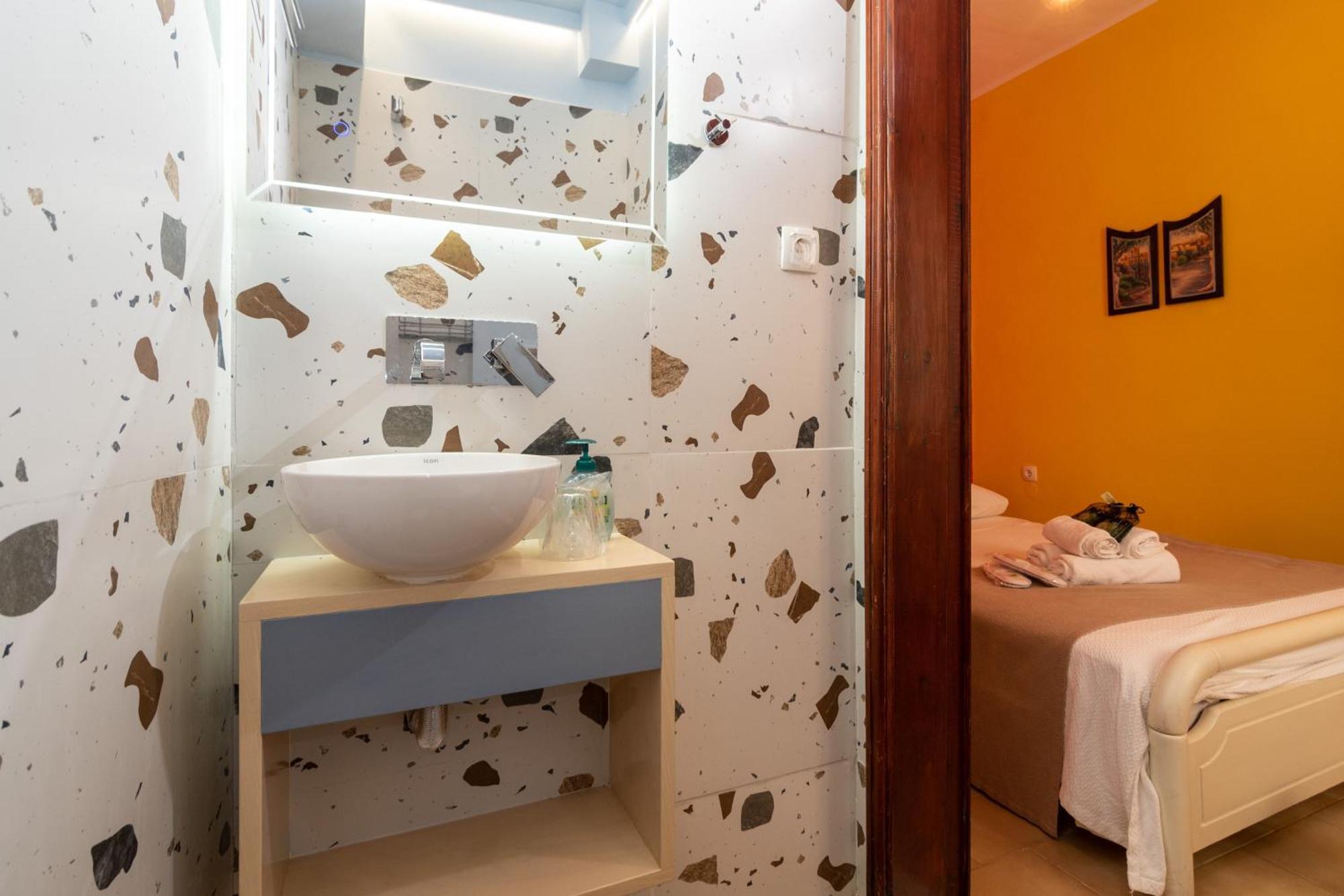 Niki Rooms ปาไลโอโกรา ภายนอก รูปภาพ